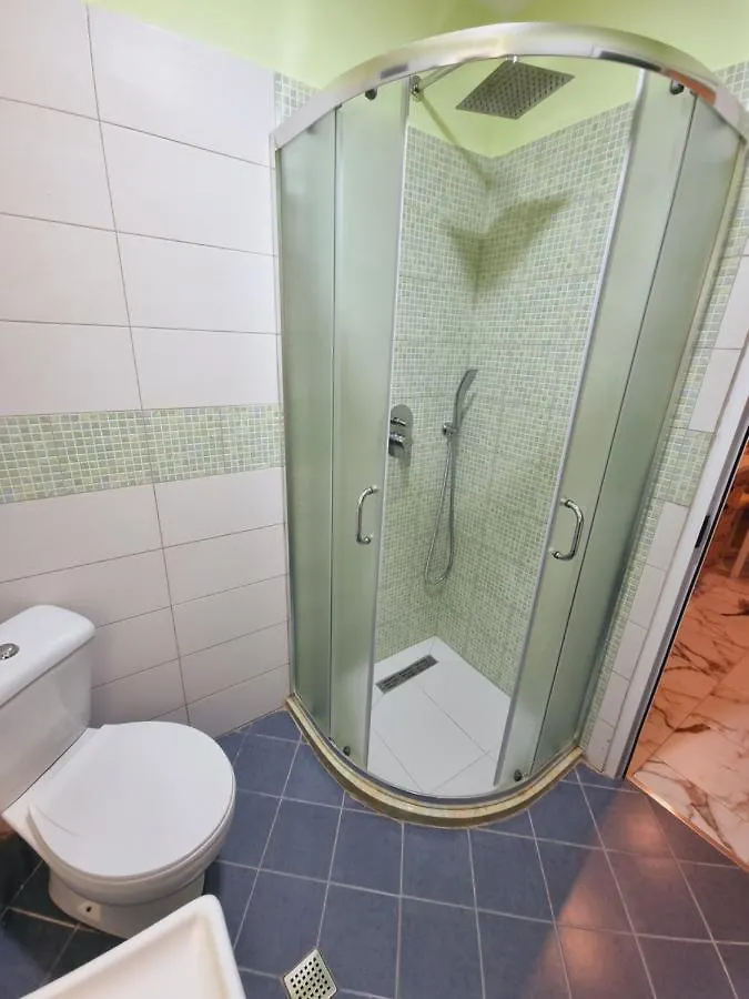 Rental House Tale 0*,